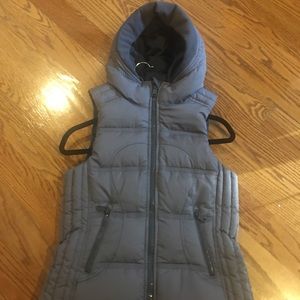 Gorgeous Lululemon Goose Down Vest - 4